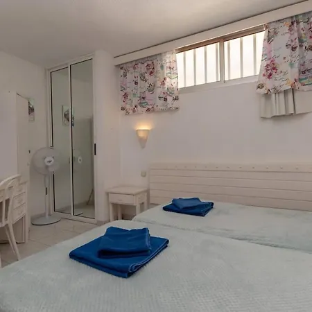 Santa Maria 130 - One Bed *